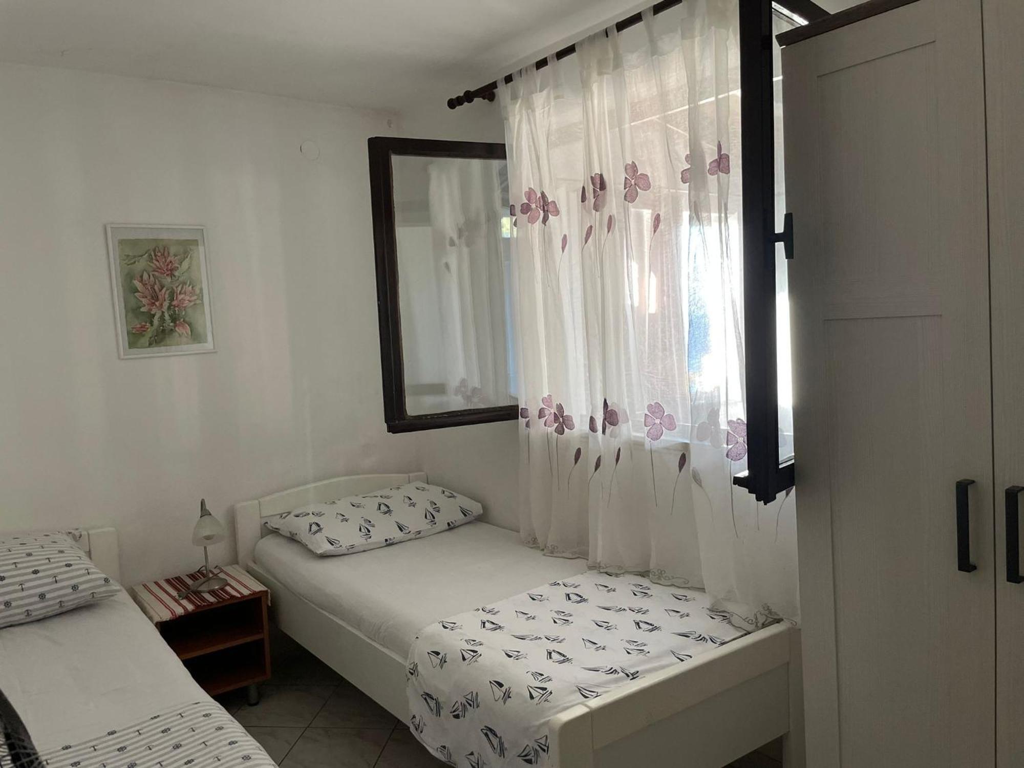 Apartments By The Sea Cove Donja Kruscica - Donja Krusica, Solta - 15636 Grohote Room photo